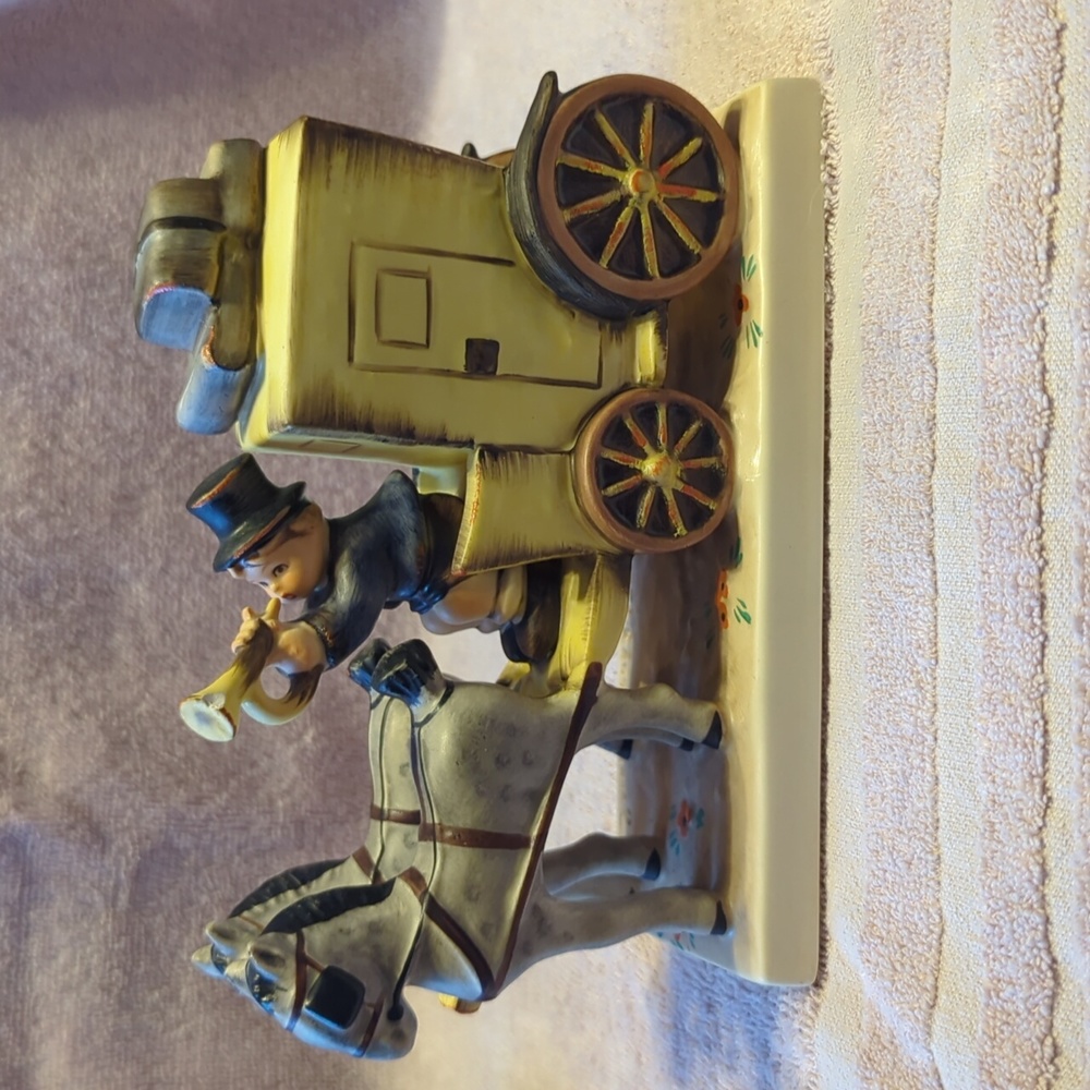 Goebel Figurine